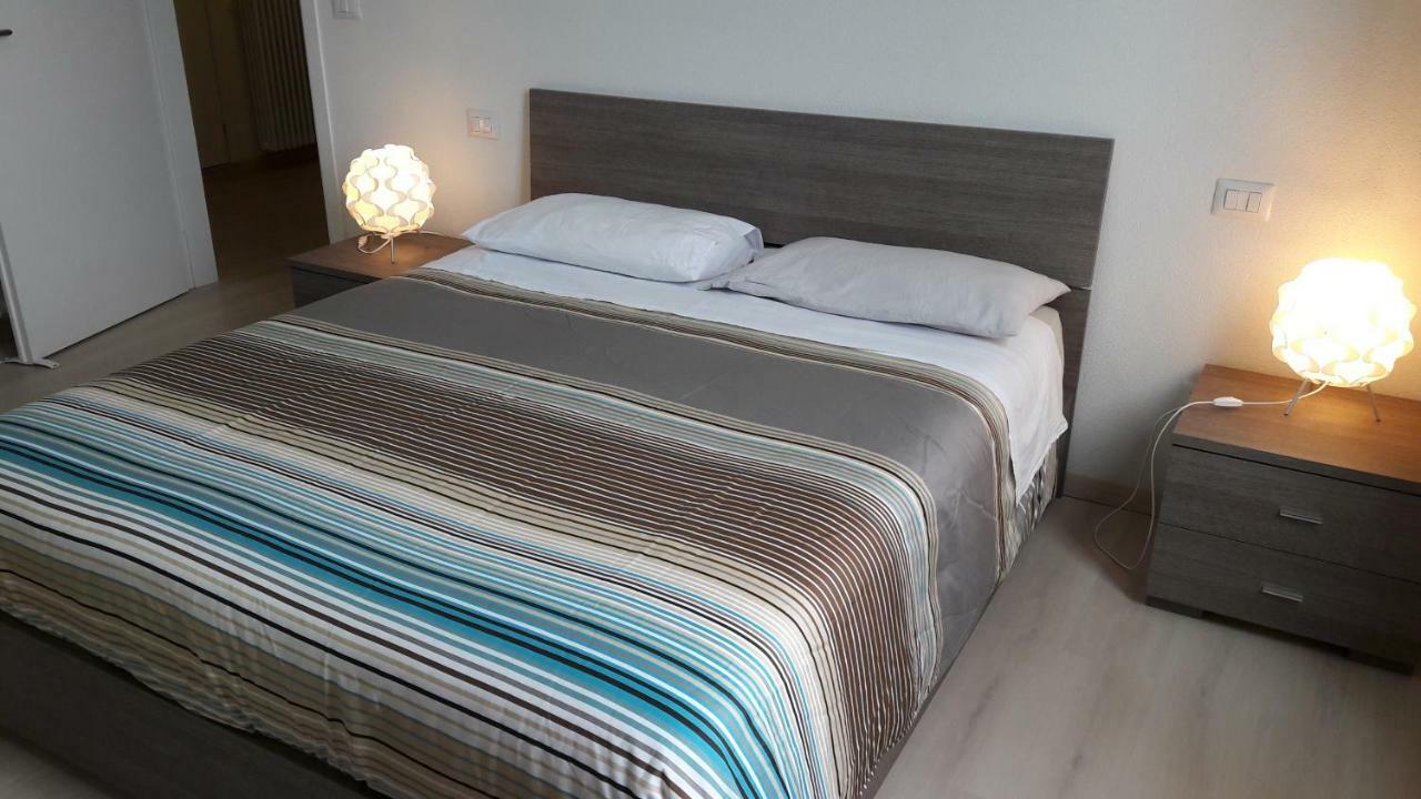 Residenza Lux Fronte Mare Appartement Vado Ligure Buitenkant foto