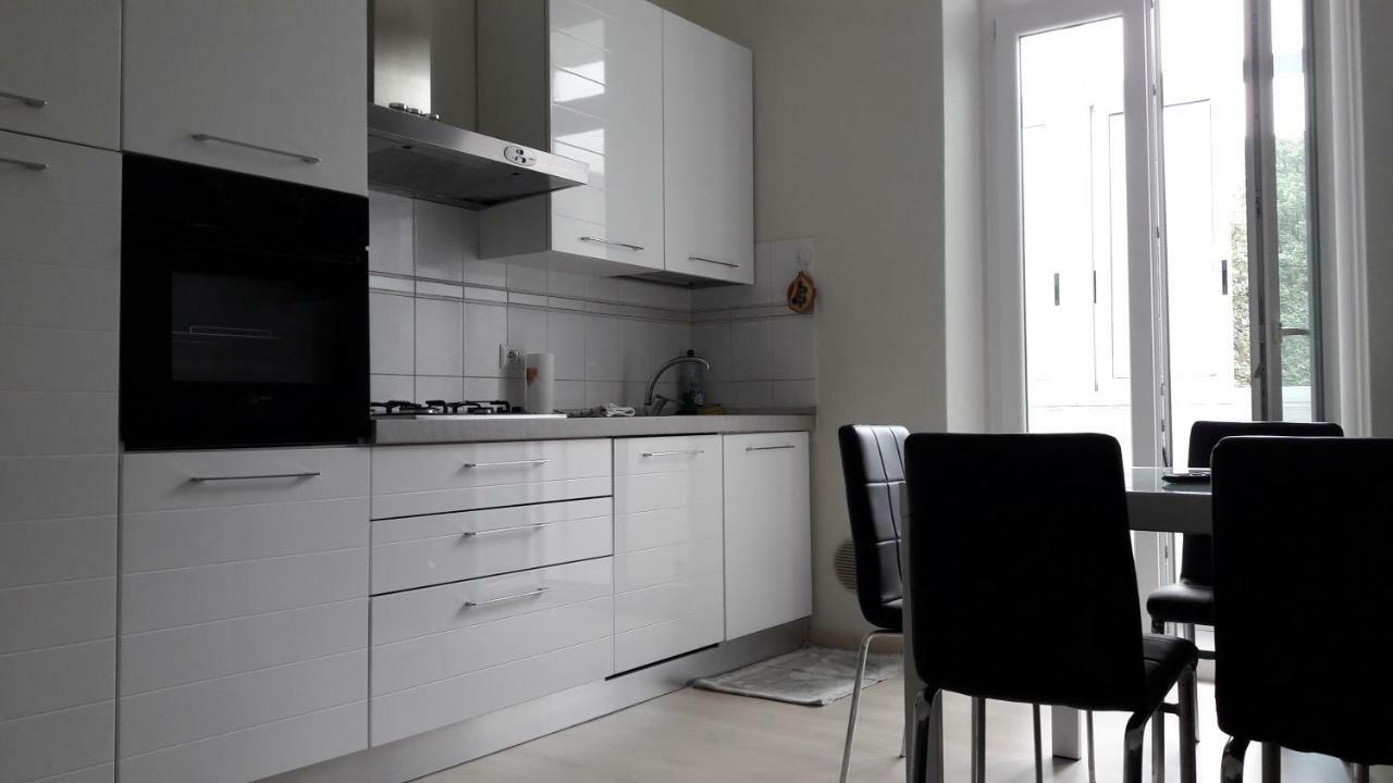 Residenza Lux Fronte Mare Appartement Vado Ligure Buitenkant foto